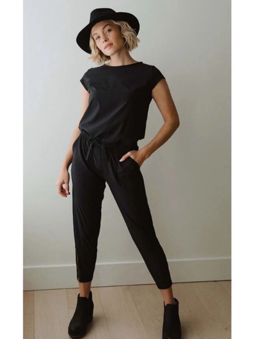 Albion Fit Black Jogger Jumpsuit Travel Lounge Athleisure Pockets Small